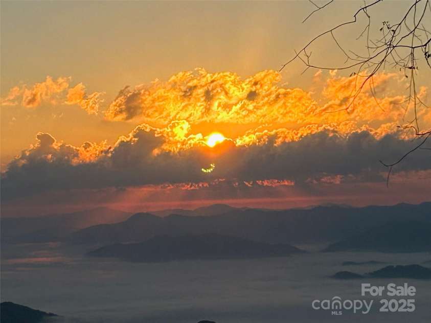 195 Simpson Lane, Maggie Valley, NC 28751.  MLS# CAR4312232, YatesRealty ID 978. 