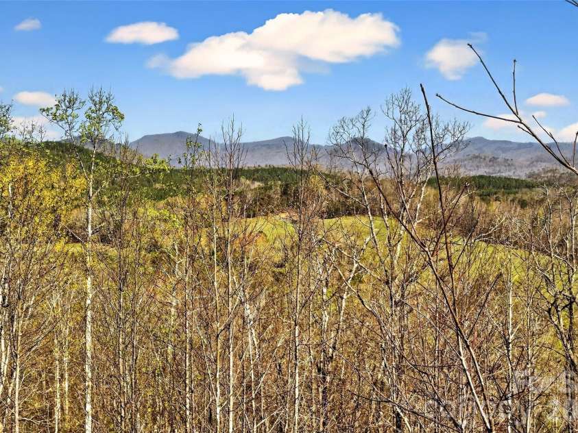 398 Waterfall Drive, Marion, NC 28752.  MLS# CAR4362657, YatesRealty ID 9782. 