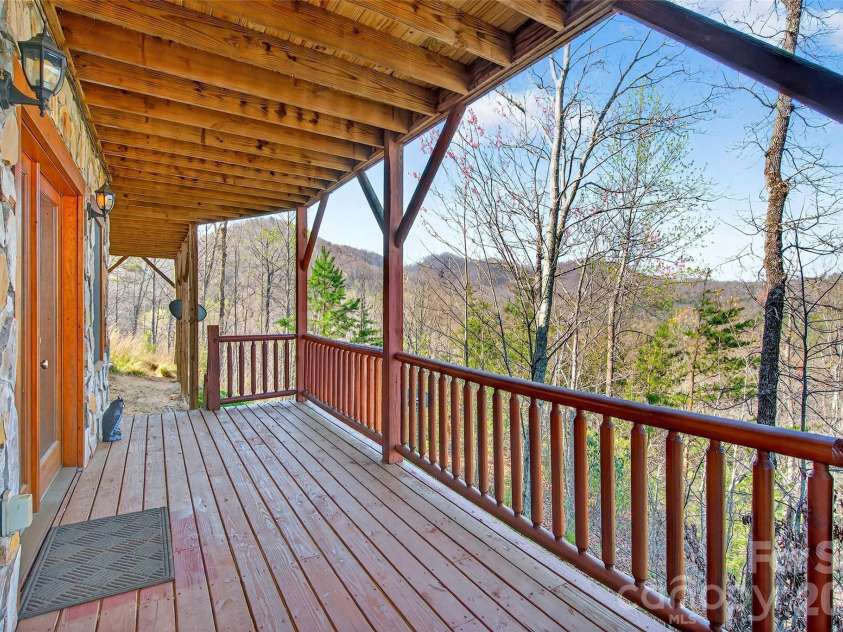 398 Waterfall Drive, Marion, NC 28752.  MLS# CAR4362657, YatesRealty ID 9782. 