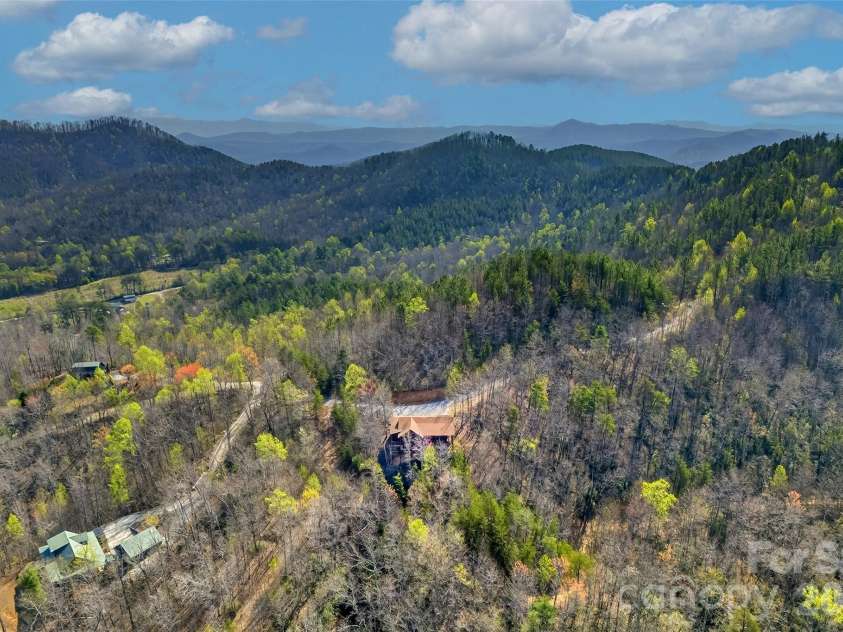 398 Waterfall Drive, Marion, NC 28752.  MLS# CAR4362657, YatesRealty ID 9782. 
