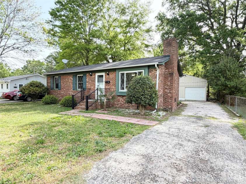 308 High Street, Rock Hill, SC 29730.  MLS# CAR4366502, YatesRealty ID 9785. 