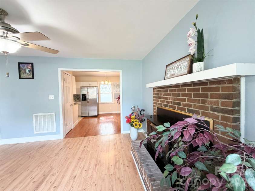 308 High Street, Rock Hill, SC 29730.  MLS# CAR4366502, YatesRealty ID 9785. 
