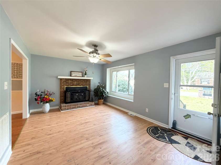 308 High Street, Rock Hill, SC 29730.  MLS# CAR4366502, YatesRealty ID 9785. 