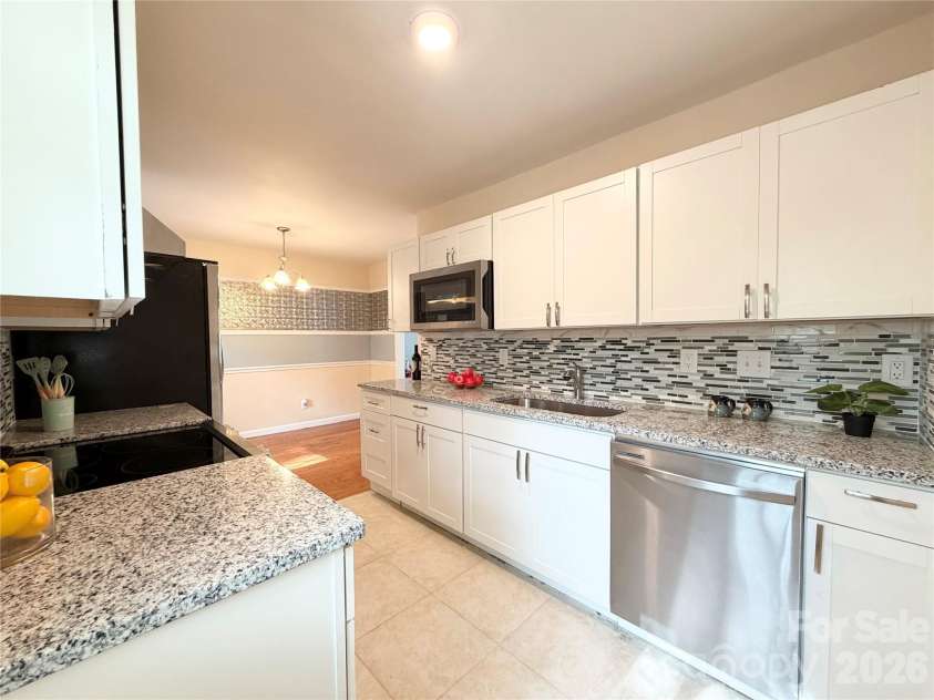 308 High Street, Rock Hill, SC 29730.  MLS# CAR4366502, YatesRealty ID 9785. 