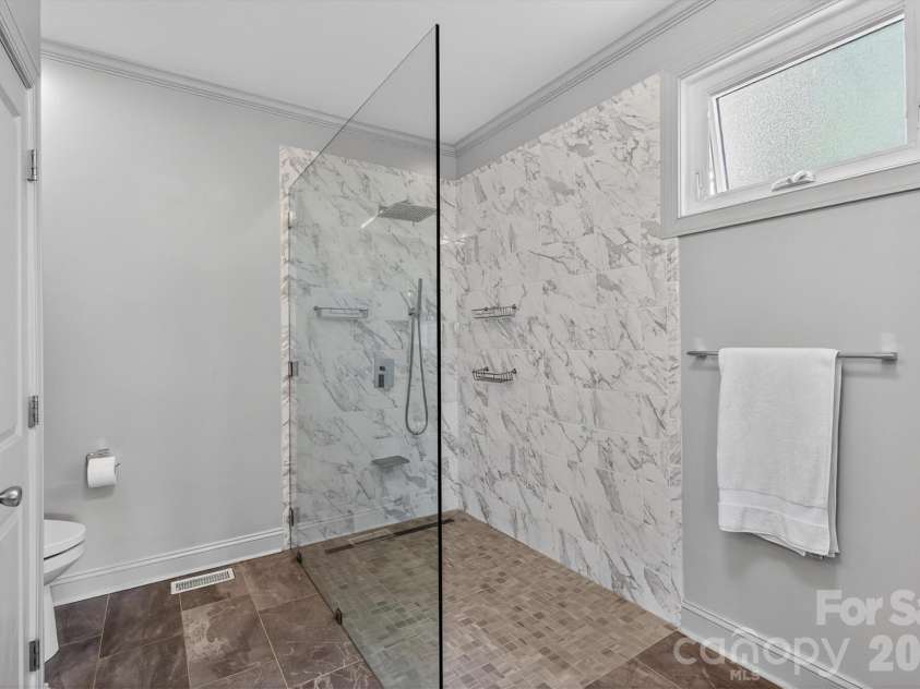 3629 Chilham Place, Charlotte, NC 28226.  MLS# CAR4366642, YatesRealty ID 9786. 