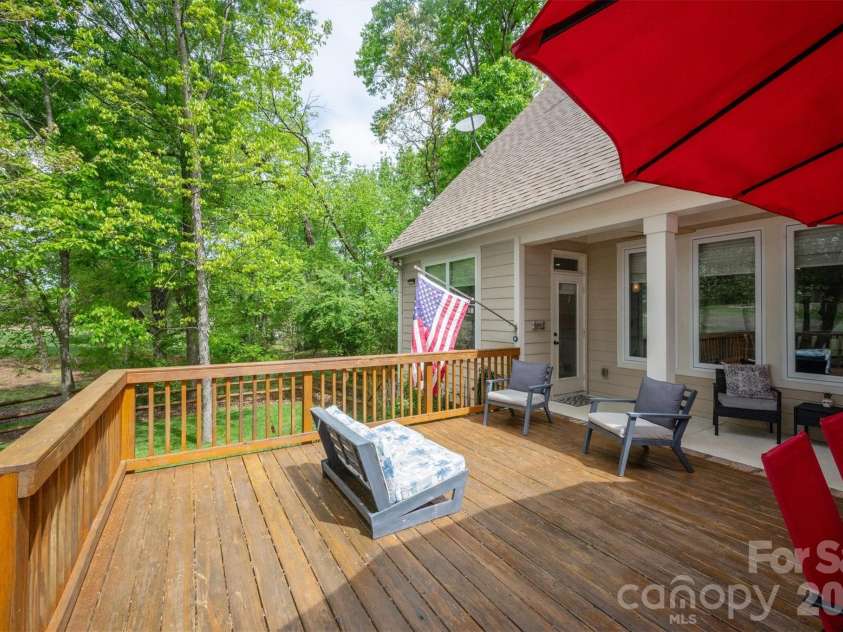 3629 Chilham Place, Charlotte, NC 28226.  MLS# CAR4366642, YatesRealty ID 9786. 