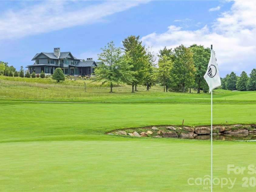 214 Folkestone Lane, Arden, NC 28704.  MLS# CAR4359516, YatesRealty ID 9787. 