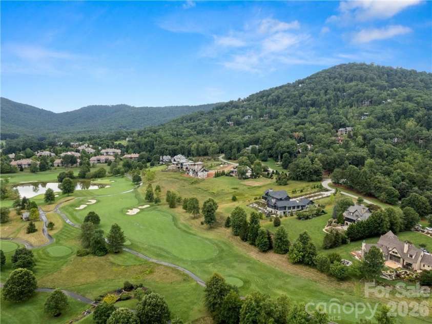 214 Folkestone Lane, Arden, NC 28704.  MLS# CAR4359516, YatesRealty ID 9787. 