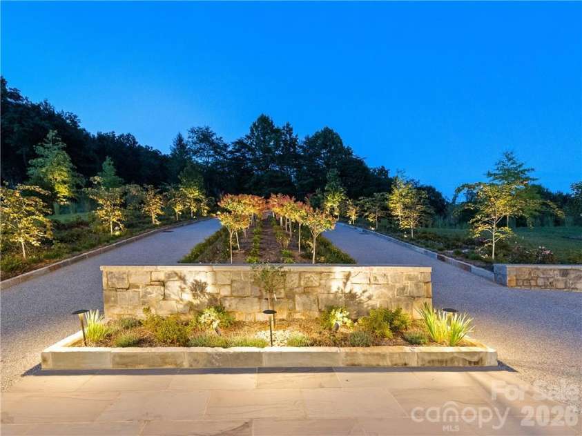 214 Folkestone Lane, Arden, NC 28704.  MLS# CAR4359516, YatesRealty ID 9787. 