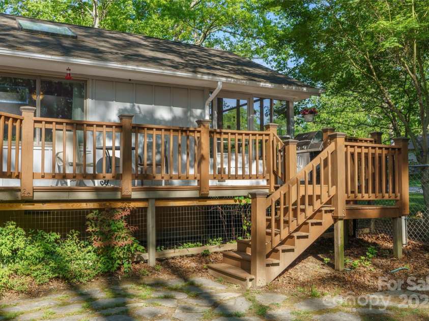 61 Ashcroft Place, Arden, NC 28704.  MLS# CAR4252321, YatesRealty ID 9787. 