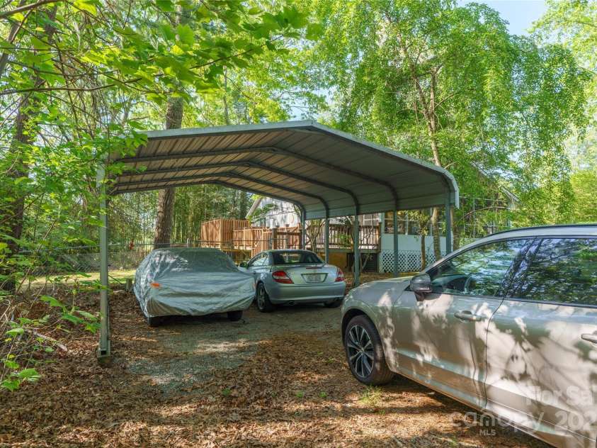 61 Ashcroft Place, Arden, NC 28704.  MLS# CAR4252321, YatesRealty ID 9787. 