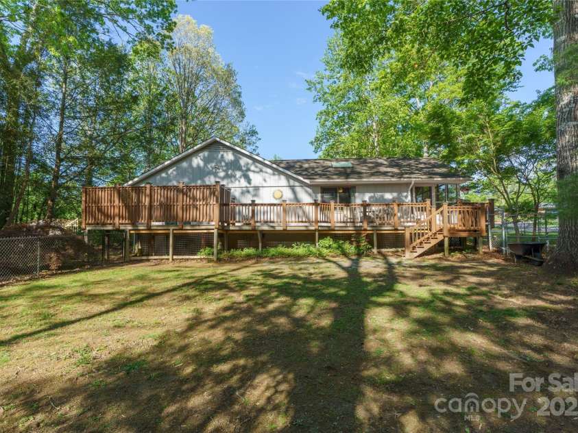 61 Ashcroft Place, Arden, NC 28704.  MLS# CAR4252321, YatesRealty ID 9787. 