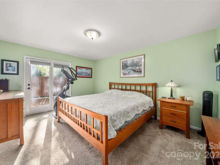 61 Ashcroft Place, Arden, NC 28704.  MLS# CAR4252321, YatesRealty ID 9787. 