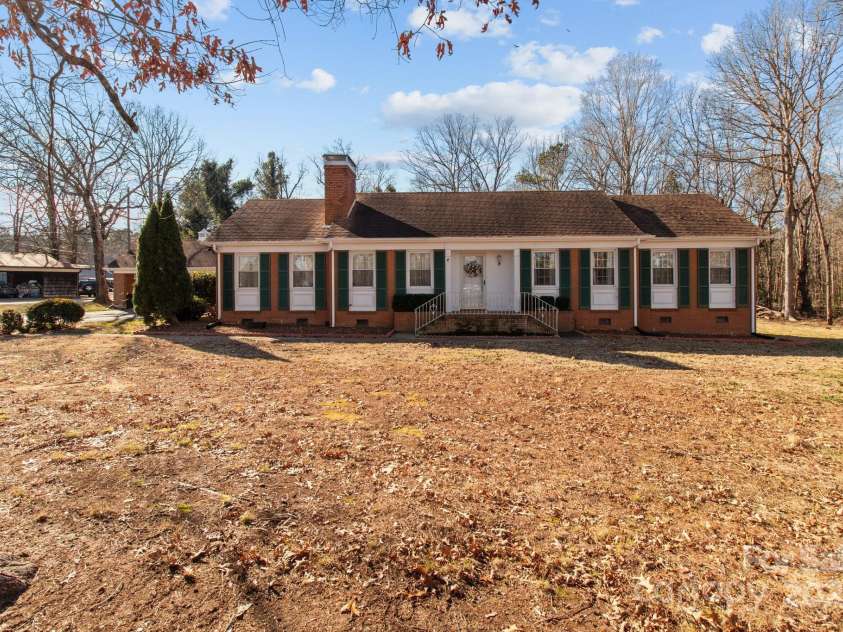 44339 Us 52 Highway, Richfield, NC 28137.  MLS# CAR4211349, YatesRealty ID 9788. 
