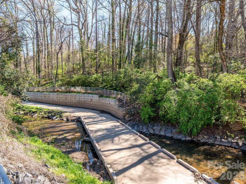 4743 Hedgemore Drive, Charlotte, NC 28209.  MLS# CAR4360990, YatesRealty ID 9789. Little Sugar Creek Greenway