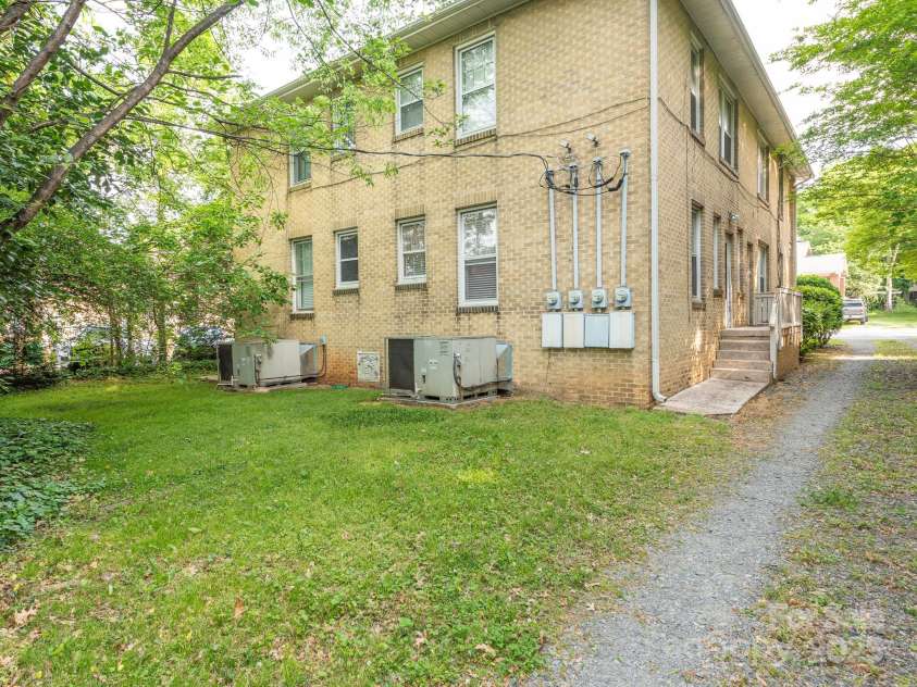1512 Sunnyside Avenue, Charlotte, NC 28204.  MLS# CAR4249506, YatesRealty ID 9791. Exterior