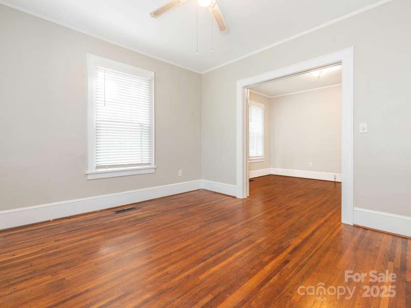 1512 Sunnyside Avenue, Charlotte, NC 28204.  MLS# CAR4249506, YatesRealty ID 9791. Unit 1 - Living Room