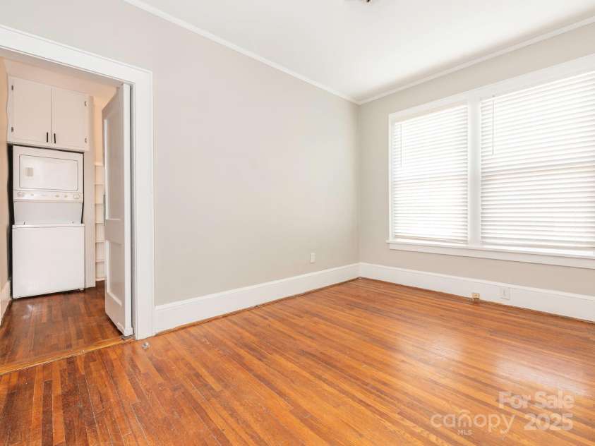 1512 Sunnyside Avenue, Charlotte, NC 28204.  MLS# CAR4249506, YatesRealty ID 9791. Unit 2 - Dining Room