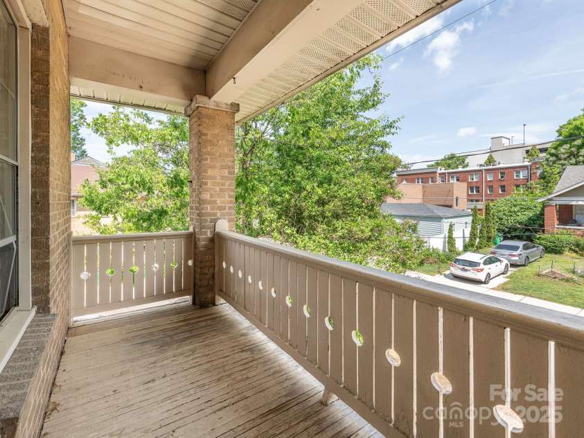 1512 Sunnyside Avenue, Charlotte, NC 28204.  MLS# CAR4249506, YatesRealty ID 9791. Unit 4 - Porch