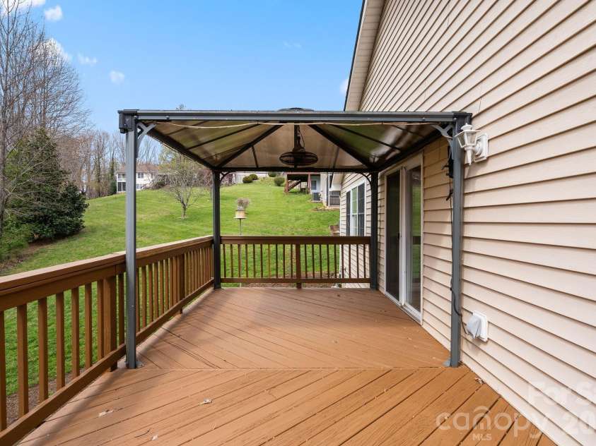 73 Creeks End Circle, Mills River, NC 28759.  MLS# CAR4365909, YatesRealty ID 9791. Canopy for Shaded Relaxtion