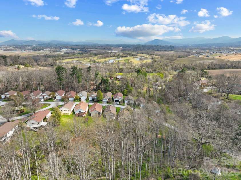 73 Creeks End Circle, Mills River, NC 28759.  MLS# CAR4365909, YatesRealty ID 9791. Gorgeous Setting