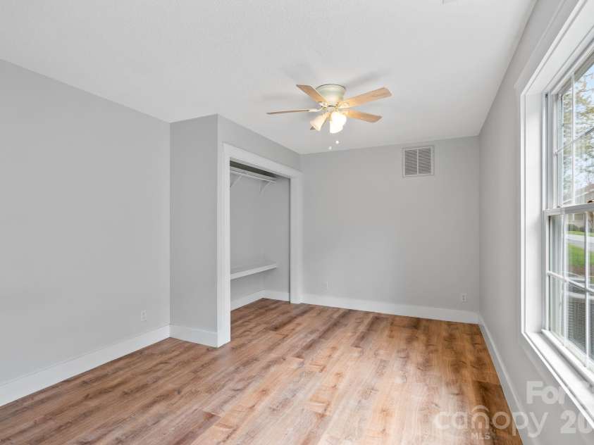 73 Creeks End Circle, Mills River, NC 28759.  MLS# CAR4365909, YatesRealty ID 9791. Sunny third Bedroom