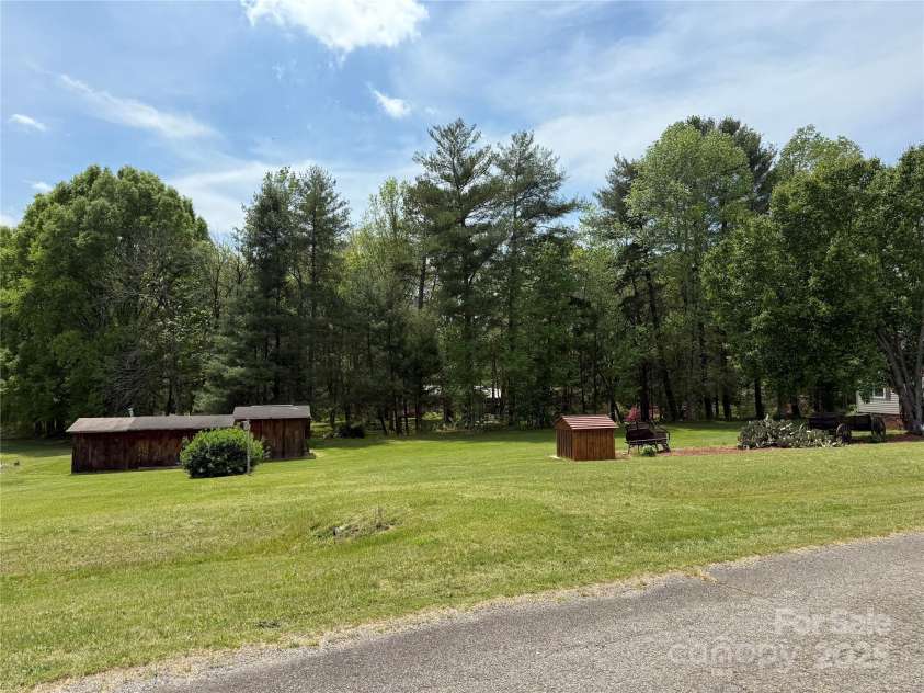 1025 Bee Line Lane, Salisbury, NC 28147.  MLS# CAR4249170, YatesRealty ID 9792. 