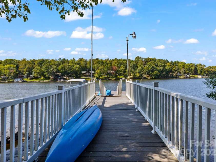 228 Rima Landing, Denton, NC 27239.  MLS# CAR4179631, YatesRealty ID 9793. 