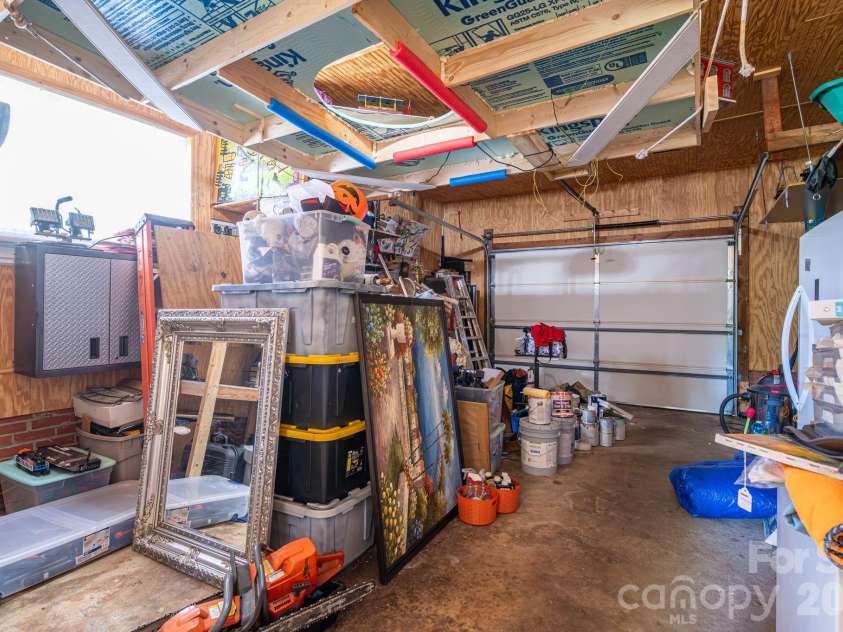 1105 Hillcrest Drive, Cherryville, NC 28021.  MLS# CAR4367349, YatesRealty ID 9796. 