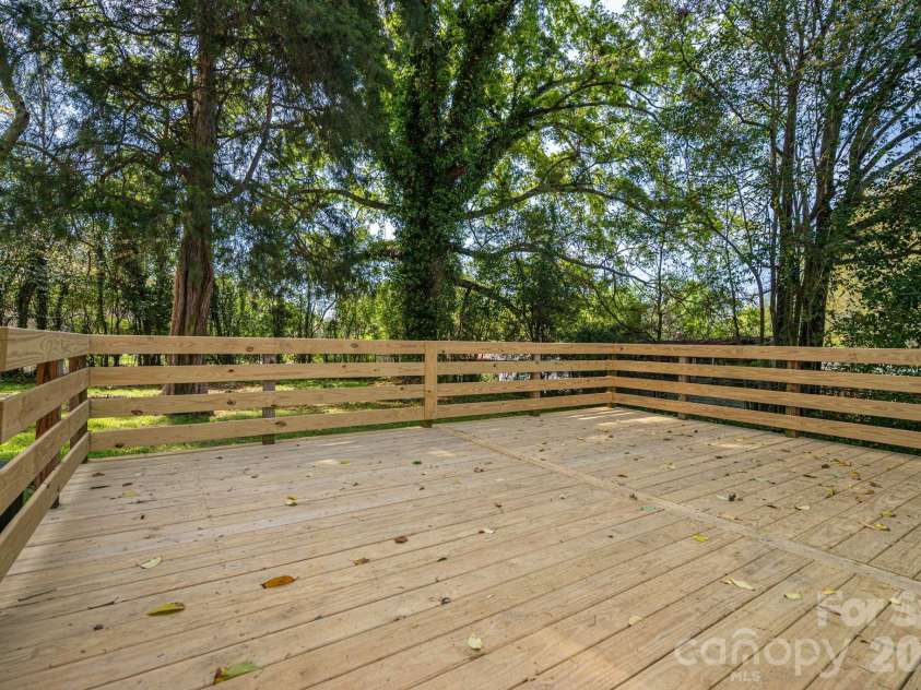 1105 Hillcrest Drive, Cherryville, NC 28021.  MLS# CAR4367349, YatesRealty ID 9796. 
