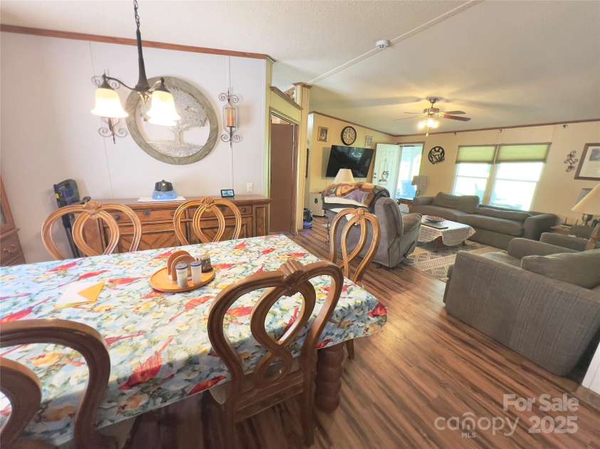 1384 Bradford Mountain Road, Lenoir, NC 28645.  MLS# CAR4248133, YatesRealty ID 9796. 