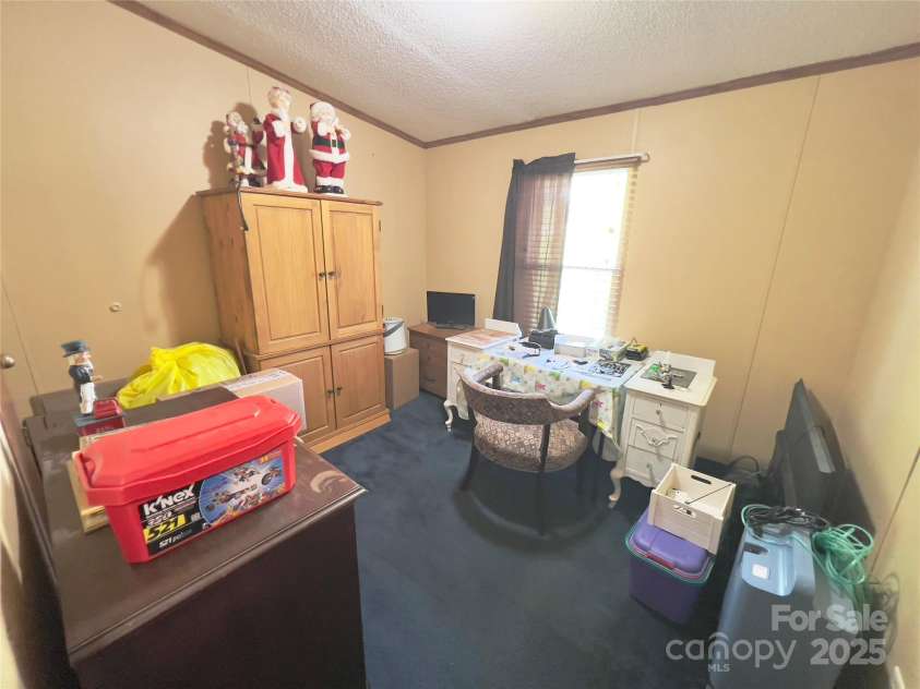 1384 Bradford Mountain Road, Lenoir, NC 28645.  MLS# CAR4248133, YatesRealty ID 9796. 