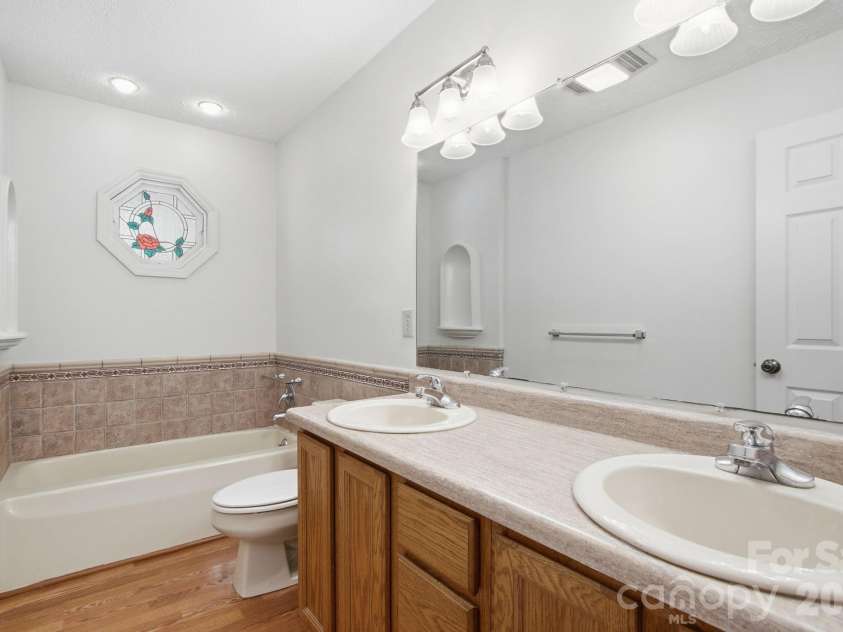 1523 Russ Cornett Road, Boone, NC 28607.  MLS# CAR4367650, YatesRealty ID 9797. 