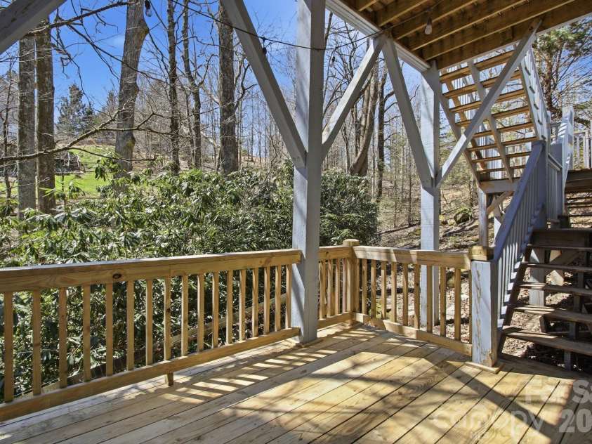1523 Russ Cornett Road, Boone, NC 28607.  MLS# CAR4367650, YatesRealty ID 9797. 
