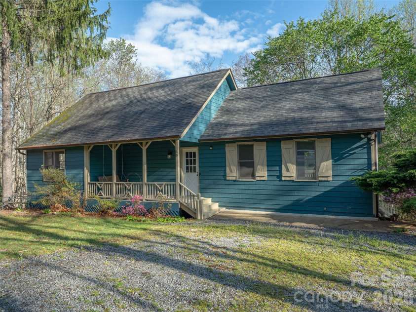 58 Pittman Road, Fletcher, NC 28732.  MLS# CAR4366277, YatesRealty ID 9798. 