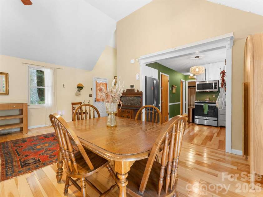 58 Pittman Road, Fletcher, NC 28732.  MLS# CAR4366277, YatesRealty ID 9798. Dining Area