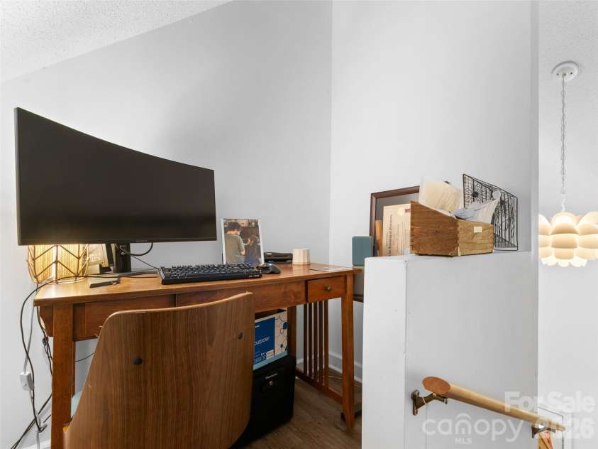 58 Pittman Road, Fletcher, NC 28732.  MLS# CAR4366277, YatesRealty ID 9798. Office nook
