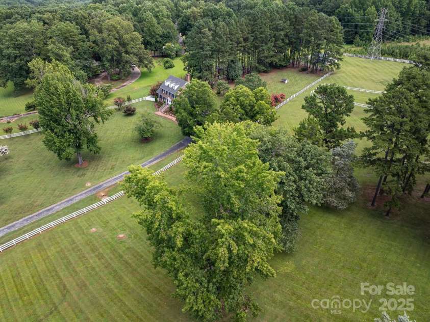 11215 Idlewild Road, Matthews, NC 28105.  MLS# CAR4281881, YatesRealty ID 98. 