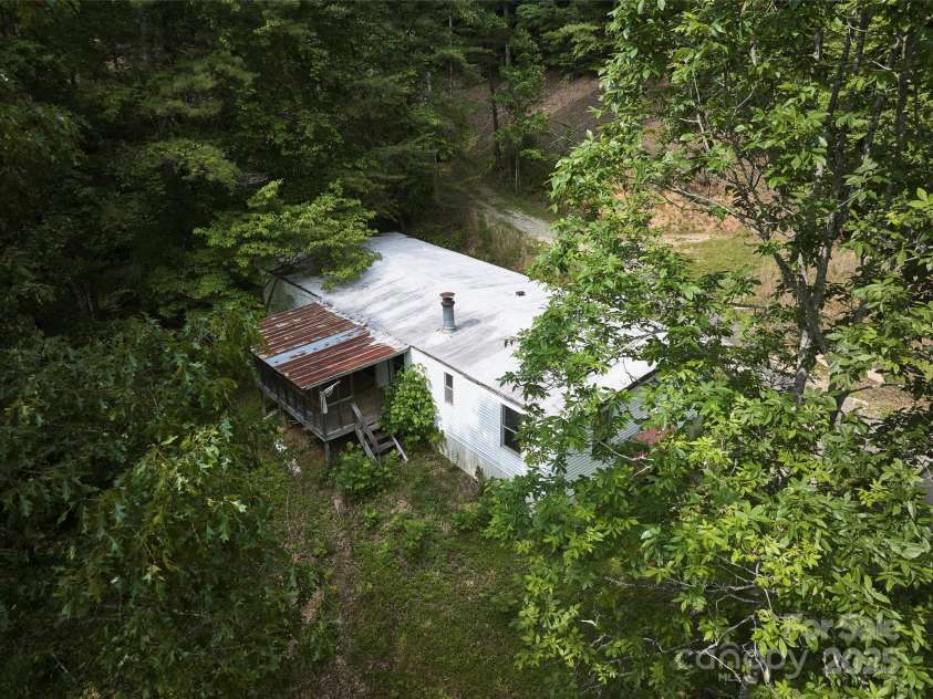 91 Keys Road, Almond, NC 28702.  MLS# CAR4268560, YatesRealty ID 98. 