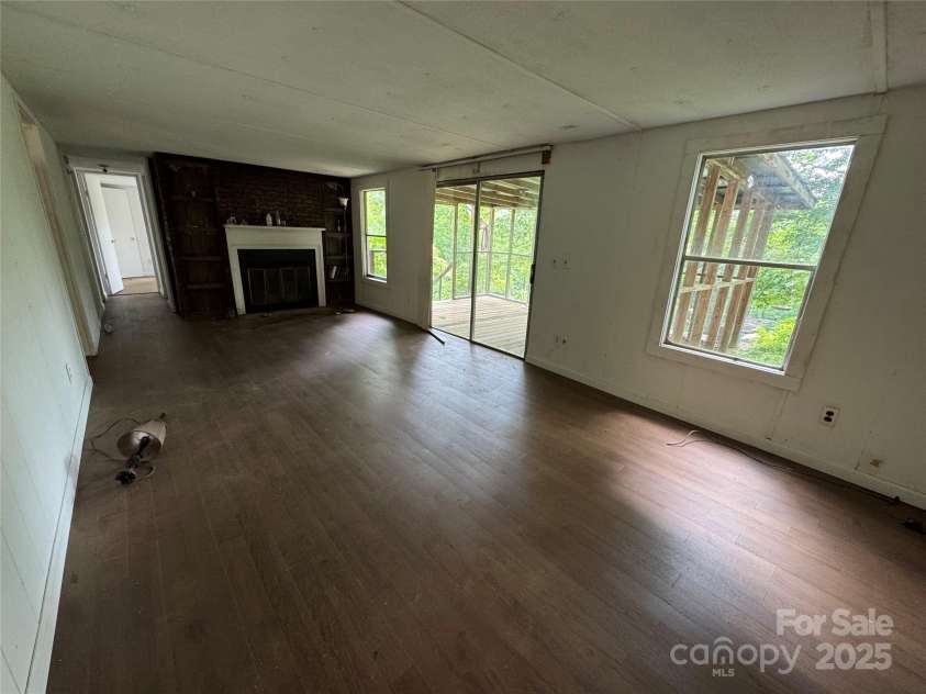 91 Keys Road, Almond, NC 28702.  MLS# CAR4268560, YatesRealty ID 98. 