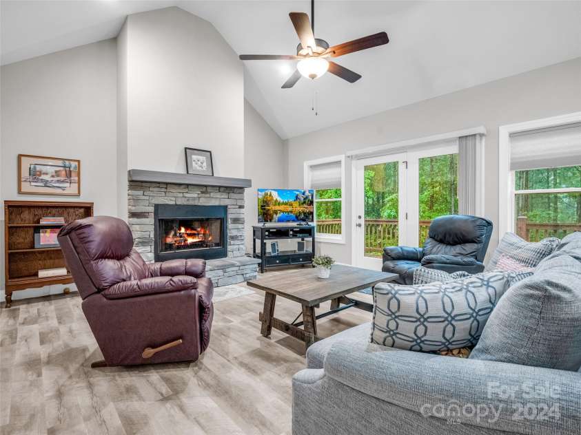 10305 Green River Cove Road, Saluda, NC 28773.  MLS# CAR4142041, YatesRealty ID 980. 