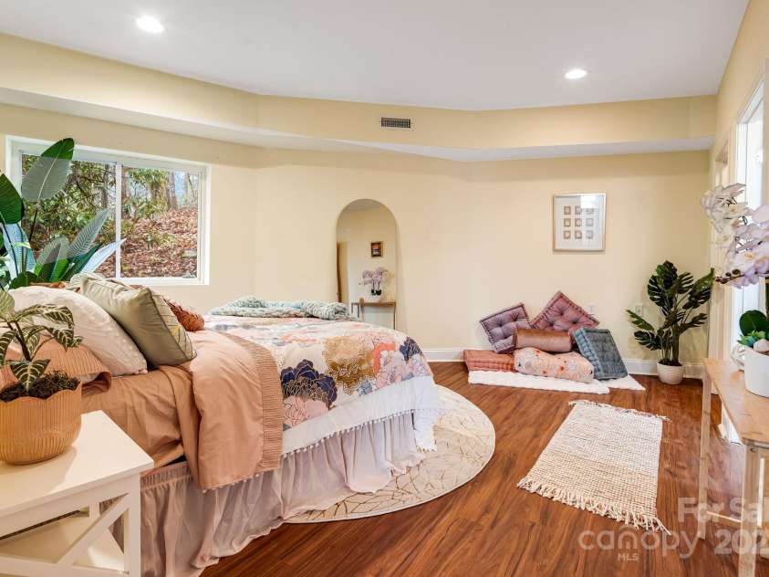 830 Fortescue Road, Zirconia, NC 28790.  MLS# CAR4232799, YatesRealty ID 9801. 