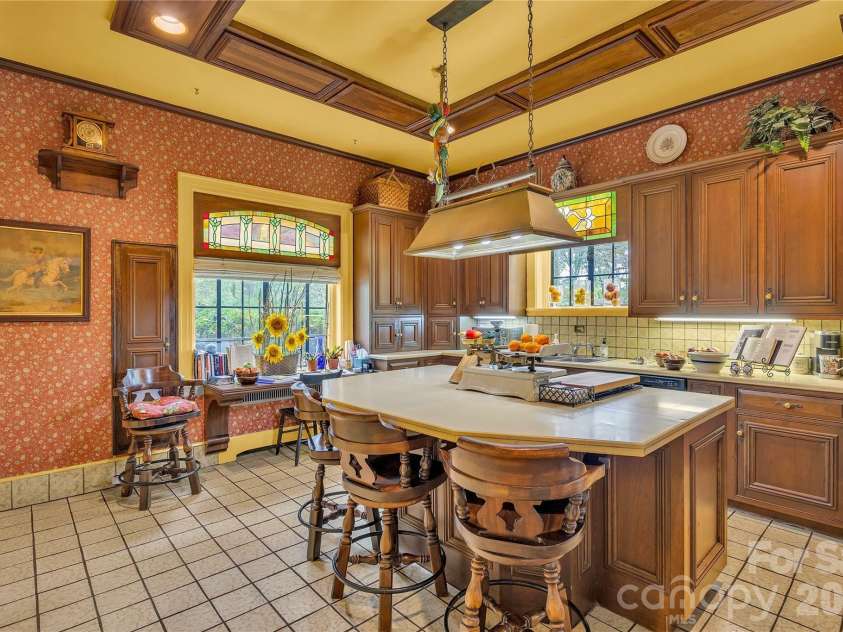 5510 Main Street, Salisbury, NC 28147.  MLS# CAR4364535, YatesRealty ID 9802. 