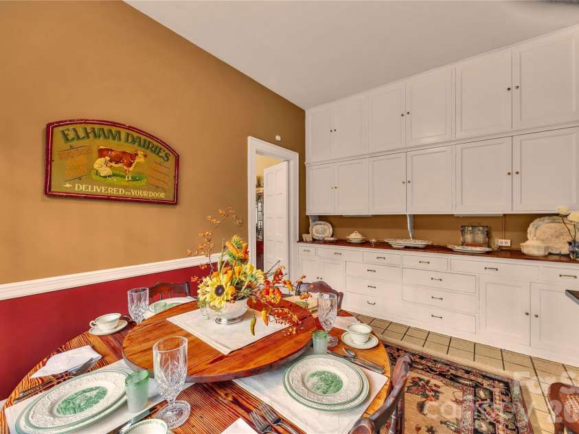 5510 Main Street, Salisbury, NC 28147.  MLS# CAR4364535, YatesRealty ID 9802. 