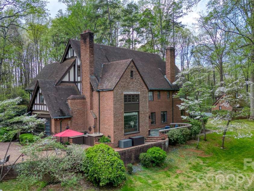 5510 Main Street, Salisbury, NC 28147.  MLS# CAR4364535, YatesRealty ID 9802. 