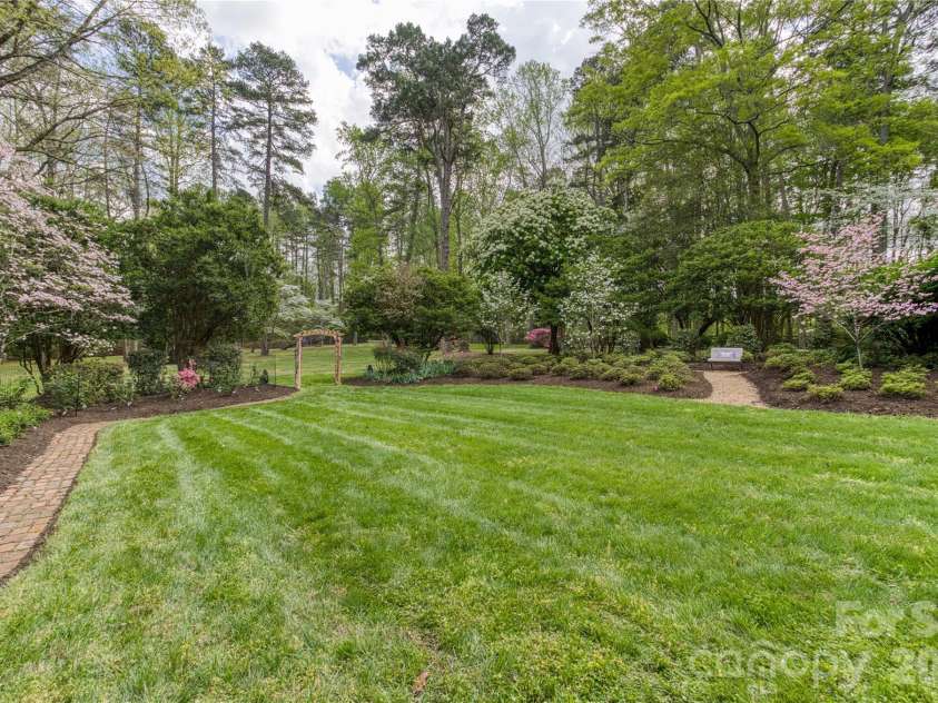 5510 Main Street, Salisbury, NC 28147.  MLS# CAR4364535, YatesRealty ID 9802. 