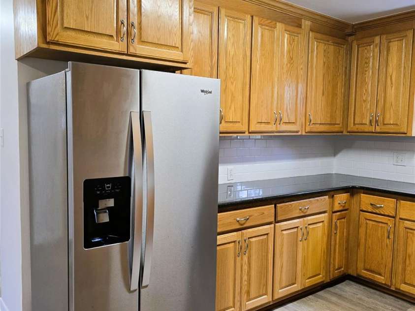 11 10th Avenue, Maiden, NC 28650.  MLS# CAR4253345, YatesRealty ID 9803. 