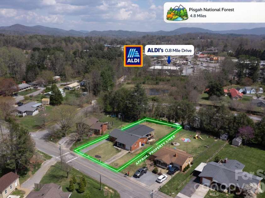 180 Fisher Road, Brevard, NC 28712.  MLS# CAR4365104, YatesRealty ID 9803. 