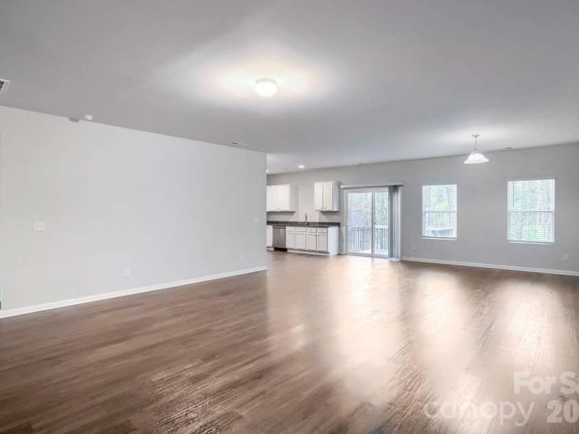 1333 Ron Whicker Drive, Catawba, NC 28609.  MLS# CAR4366004, YatesRealty ID 9804. 