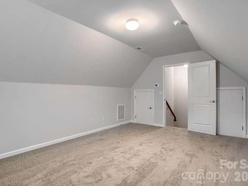 1333 Ron Whicker Drive, Catawba, NC 28609.  MLS# CAR4366004, YatesRealty ID 9804. 